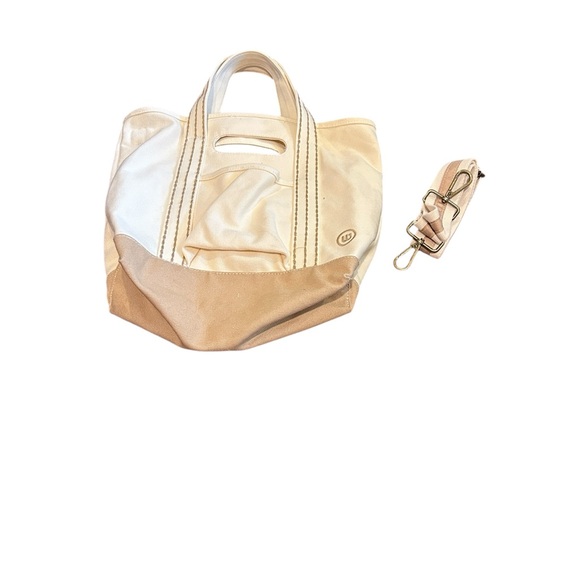 Wantable Handbags - Stylish Cream and Tan Women's Bag